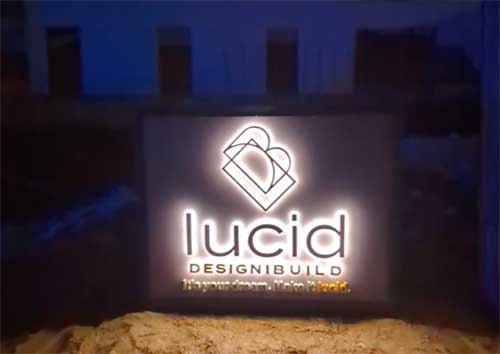 lucid-sign-2